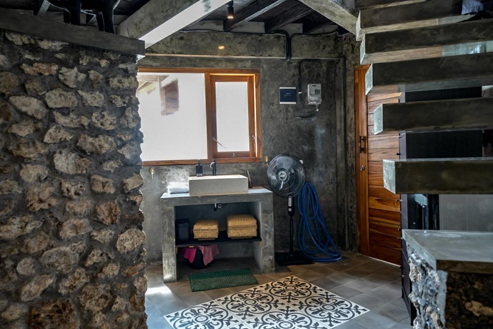 Archie Home Uluwatu  Luaran gambar