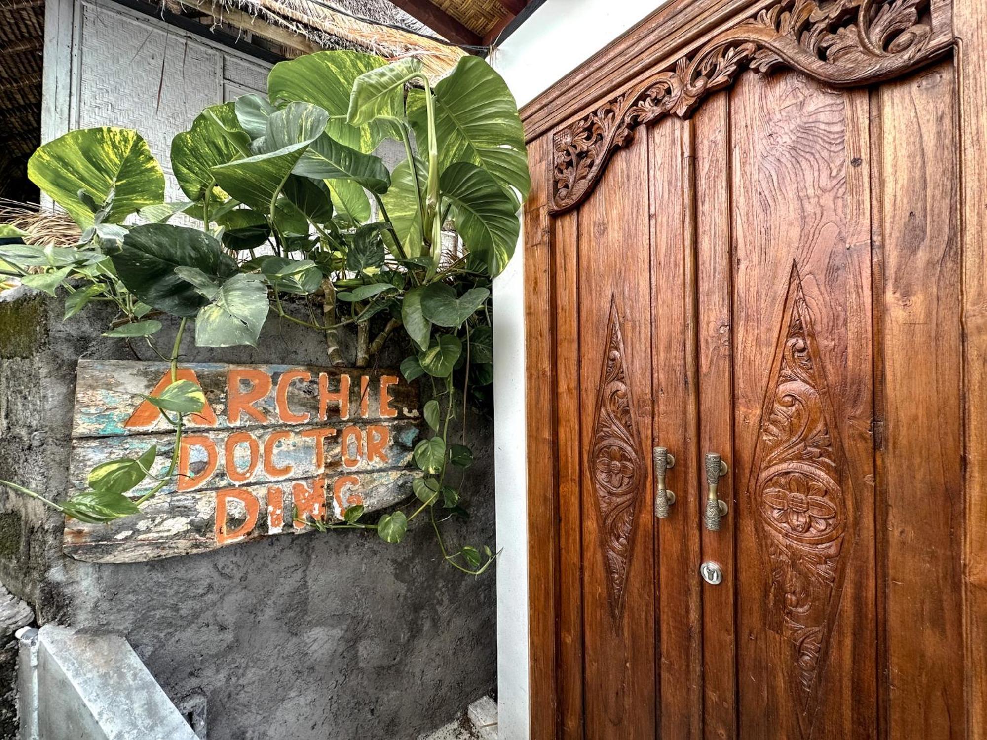 Archie Home Uluwatu  Luaran gambar